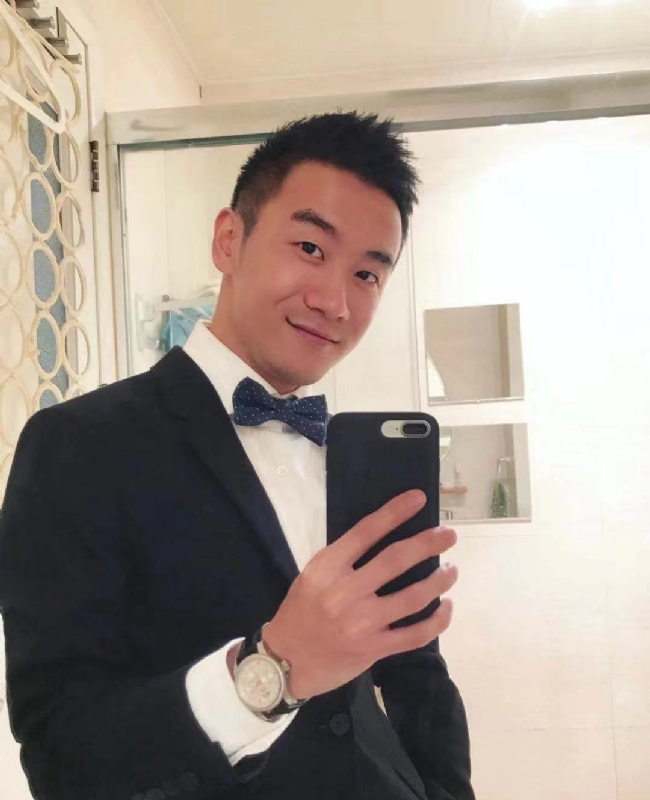 张文杰的第一张照片--香港王婆说媒