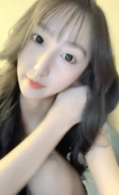 李诗敏的第一张照片--香港王婆说媒