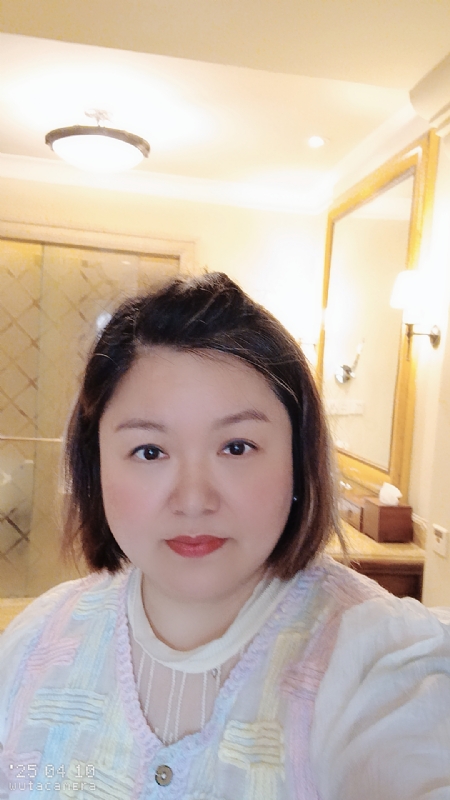 衎静玲瓏的第一张照片--香港王婆说媒
